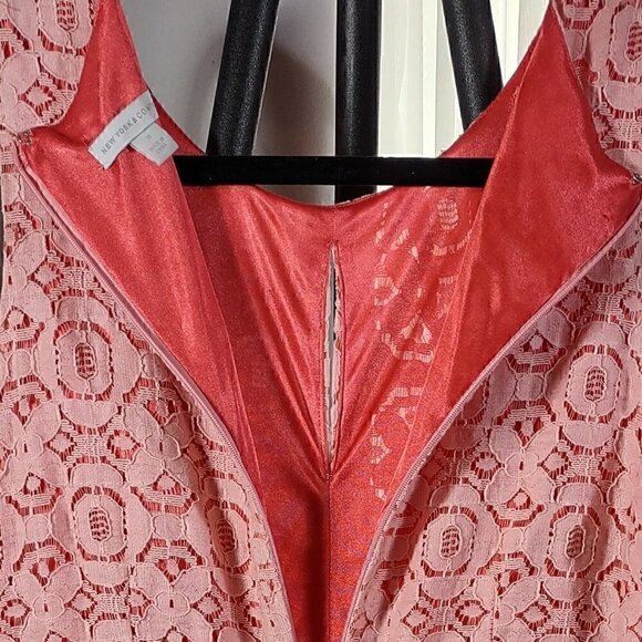 New York & Company Pink Lace Dress NY&Co - Picture 4 of 14